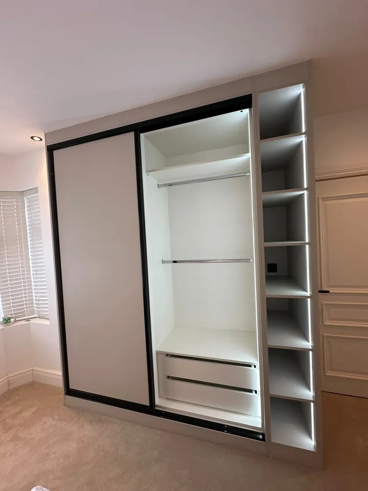 Sliding mirror wardrobe with built-in LED lighting